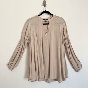 Forever 21 Flowy Boho Long Sleeve Tunic with Button V Cutout Collar